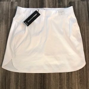 Nwt Adidas golf skort. Size 0